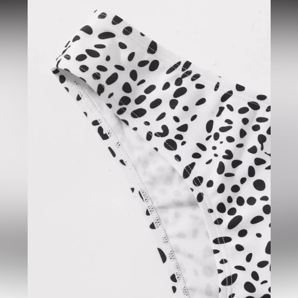 SHEIN Black and White Dalmatian Print Bikini Set - Picture 4 of 6